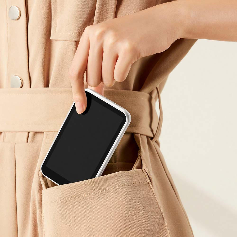 Mirrimage selfie display